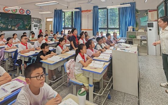 宜宾市:分三年为全市中小学、幼儿园配备空调