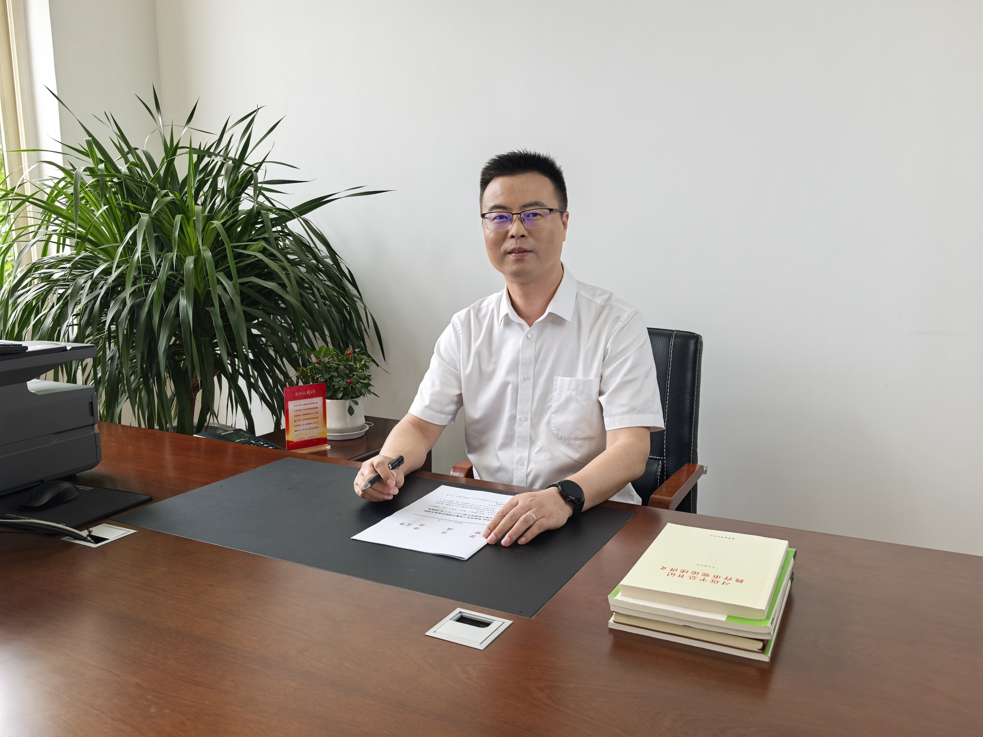 章友谊： “焊”铸报国心 “接”引成才路 丨2026年四川省“最美教师”
