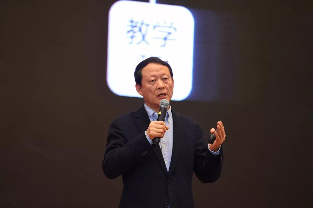 李希贵:发现真实的学生,找到教育的起点,让教室影响孩子的一生