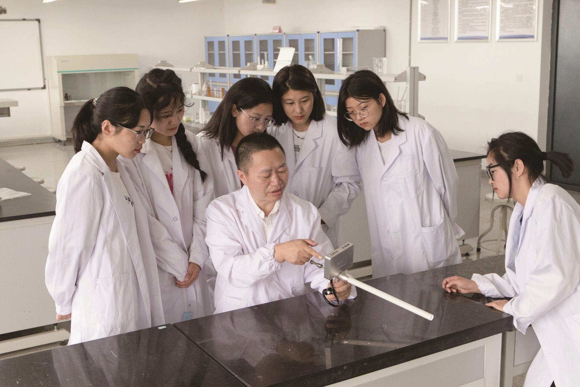 王怀禹:做实实在在的事 育农业需要的人|师者风范