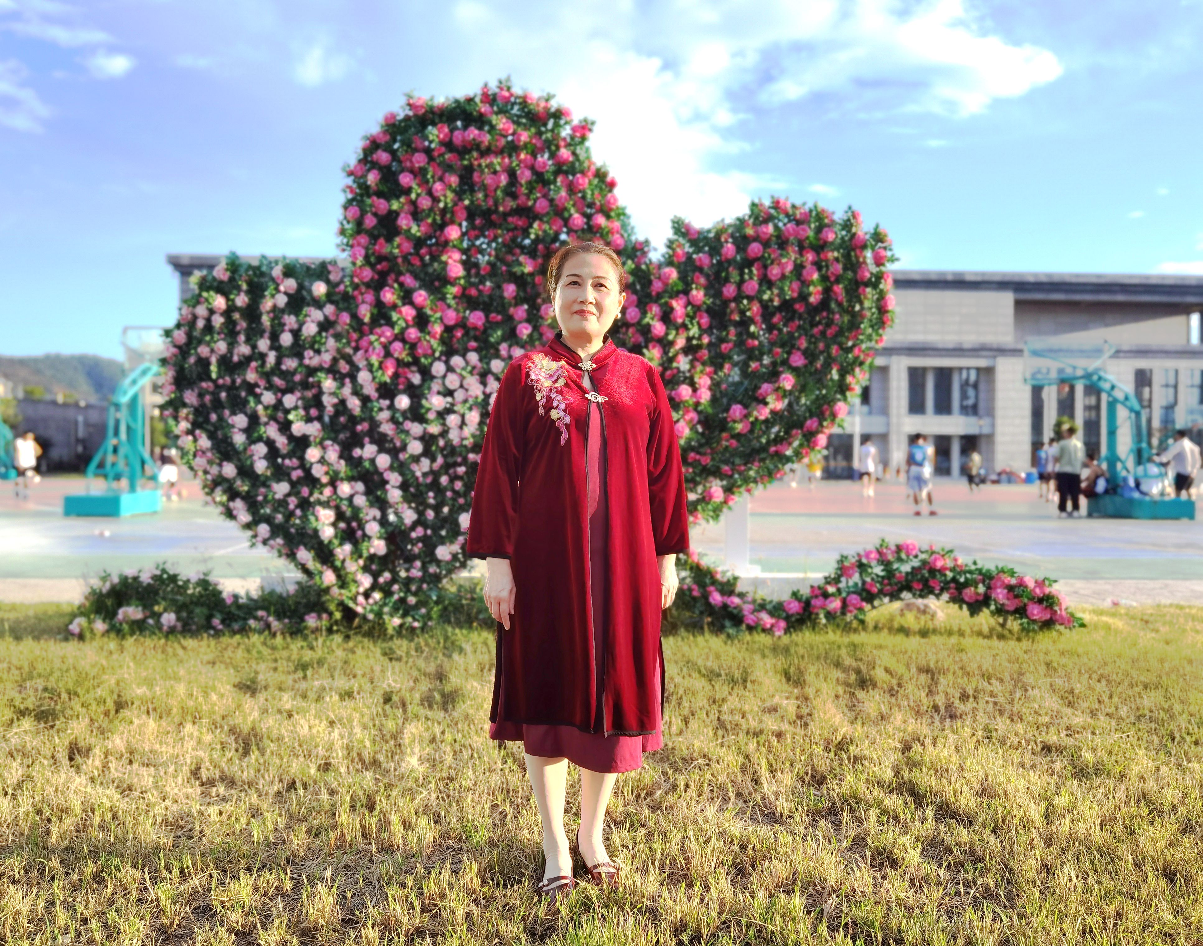 毛娟:余晖仍暖 为凉山培育音乐的种子