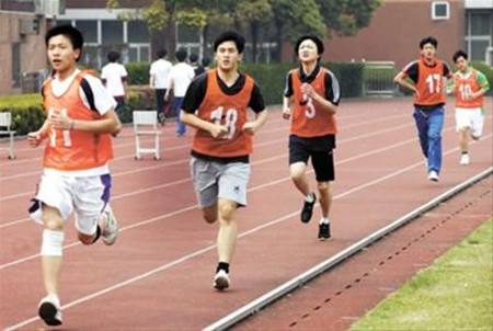 大学生体测动真格，不能再说说而已 