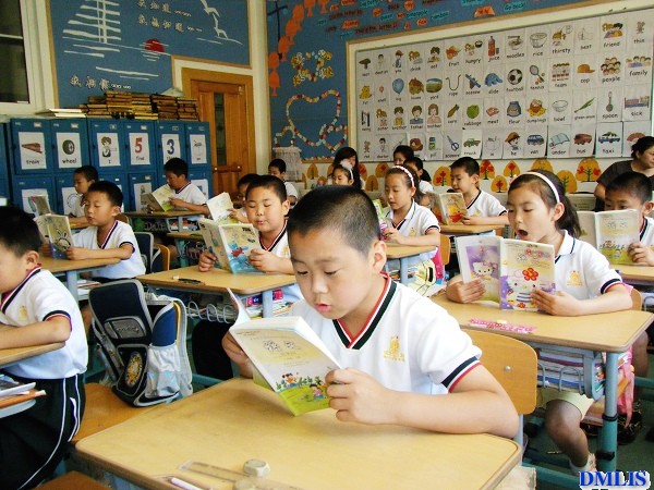 语文“阅读理解”,该有标准答案吗?