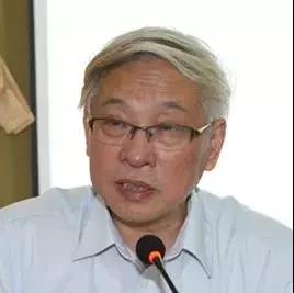 一位特级教师掐着秒表听了15节课,发现这样一个问题……