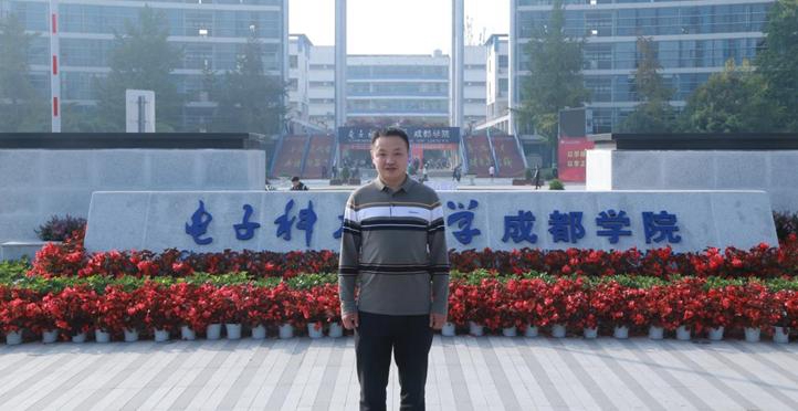 电子科技大学成都学院教授王旭:科研教学两手抓 创新育人双开花