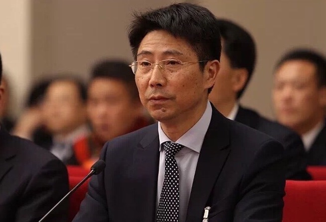 教育厅长上封面!快来听朱世宏的两会好声音!