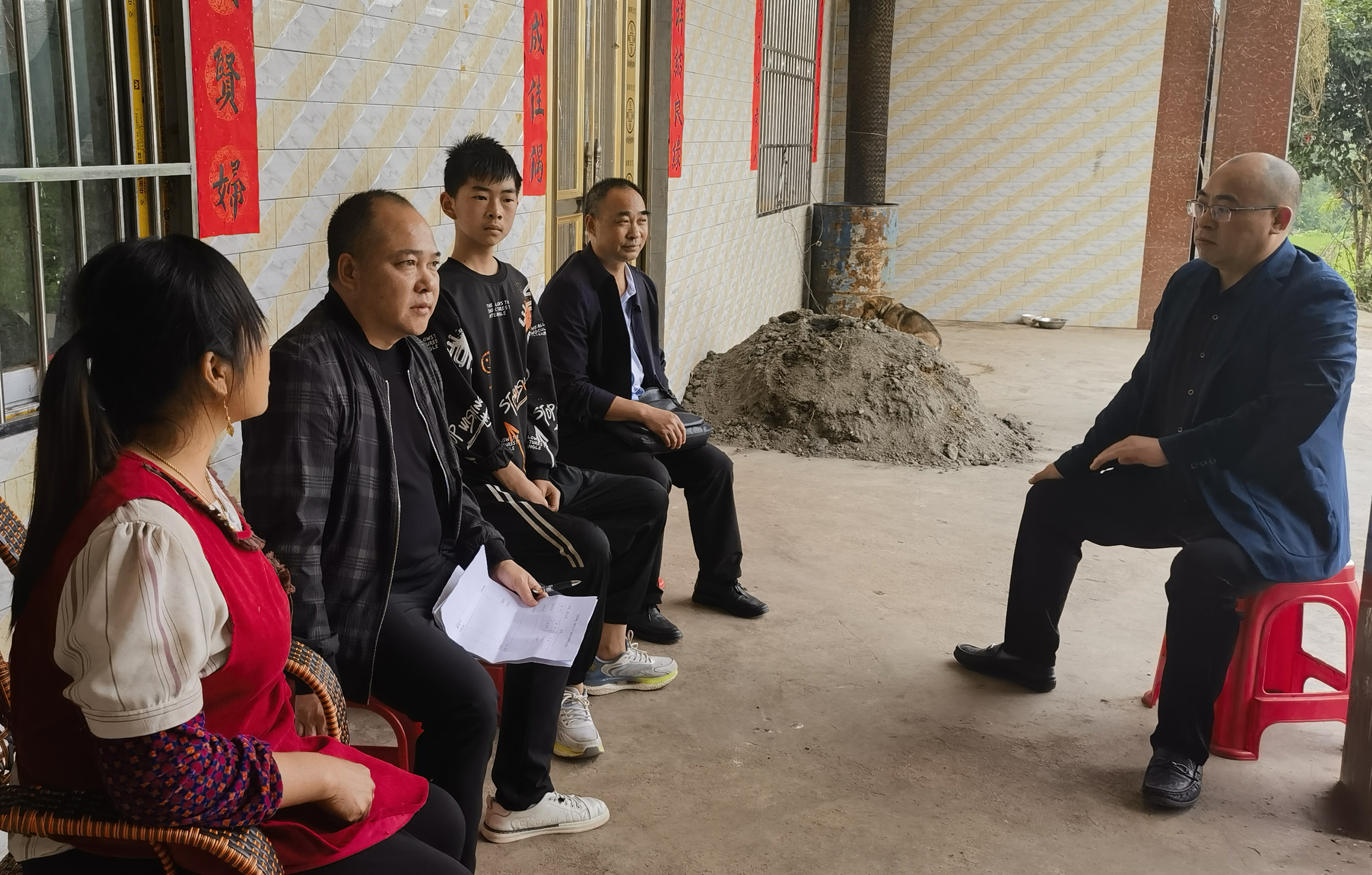 乐山市沙湾区葫芦中学开展“携手育人”家访活动