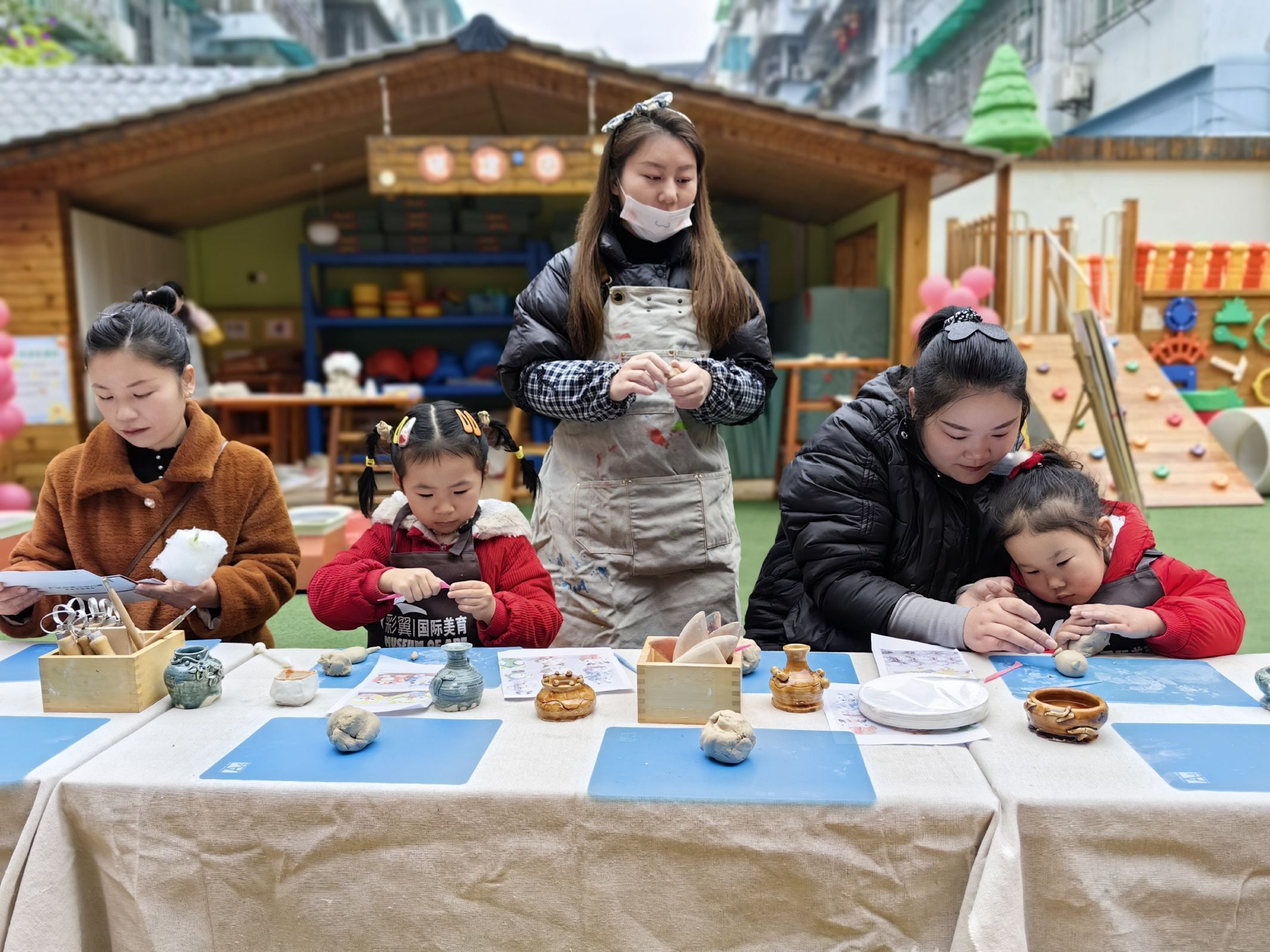 广汉市二幼：好物寻新主  “吉”市年味浓