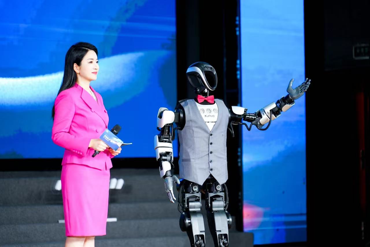 AI浪潮来袭,家长如何为孩子的未来“掌舵”?