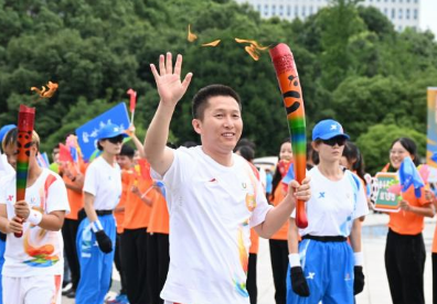 我是大运火炬手 | 田俊:让大运精神成为学生发展前进的动力