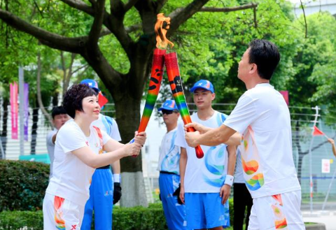我是大运火炬手 | 张先庚：将体育精神和健康理念传递给更多人