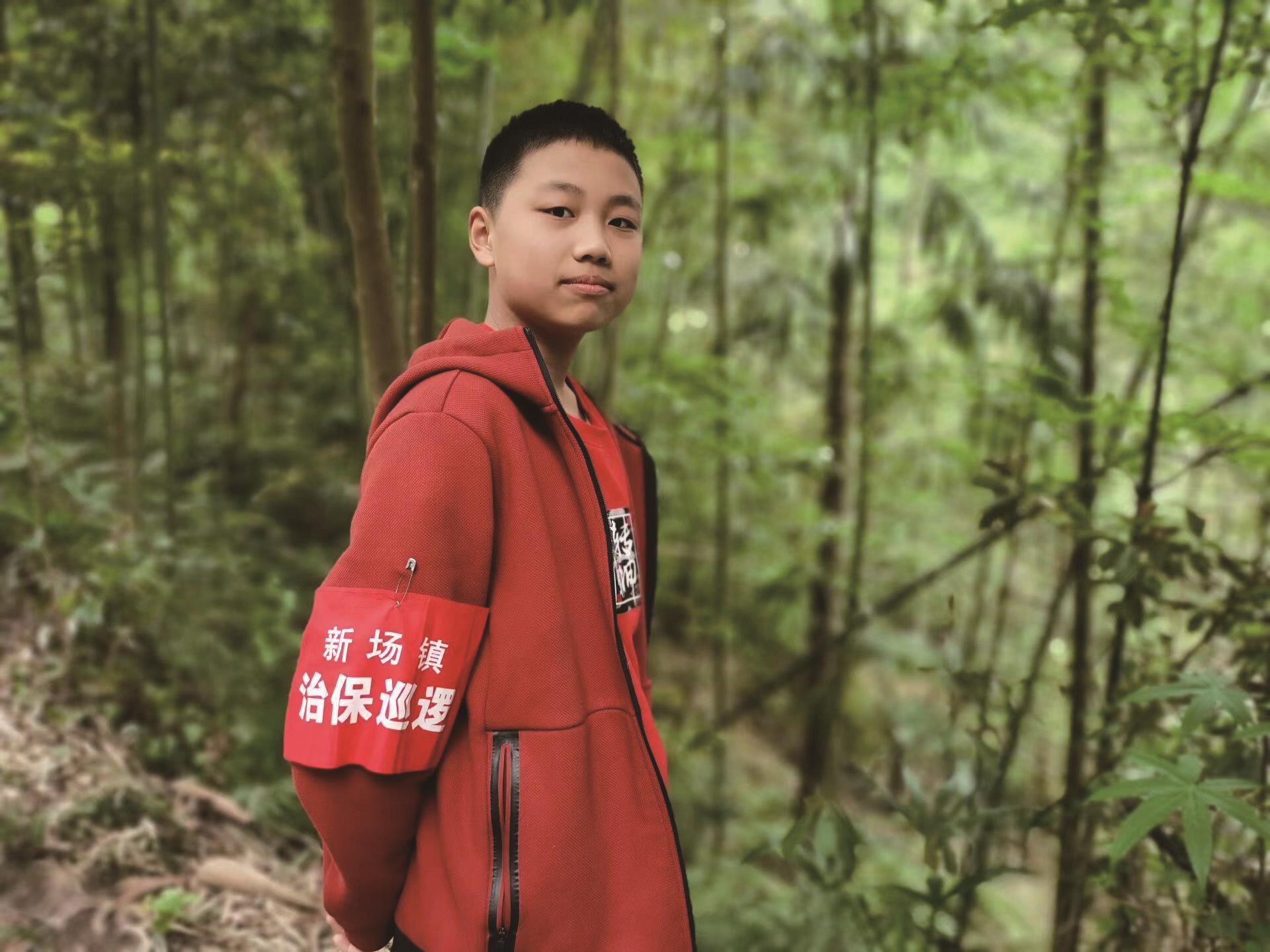 树德中学学生蒲张泽:先锋少年 拔节生长