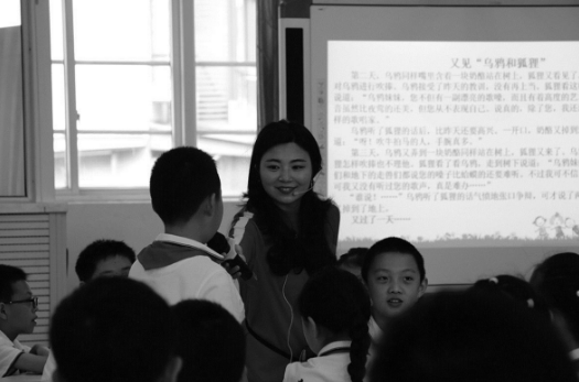 姚嗣芳工作室倡导“泡豇豆课堂”,让每个孩子—— 泡在课堂的“盐水”里长本事