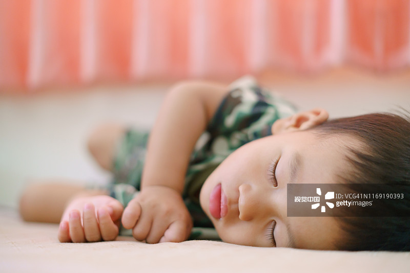 教育部提出将学生睡眠纳入考核——把充足的睡眠时间还给孩子