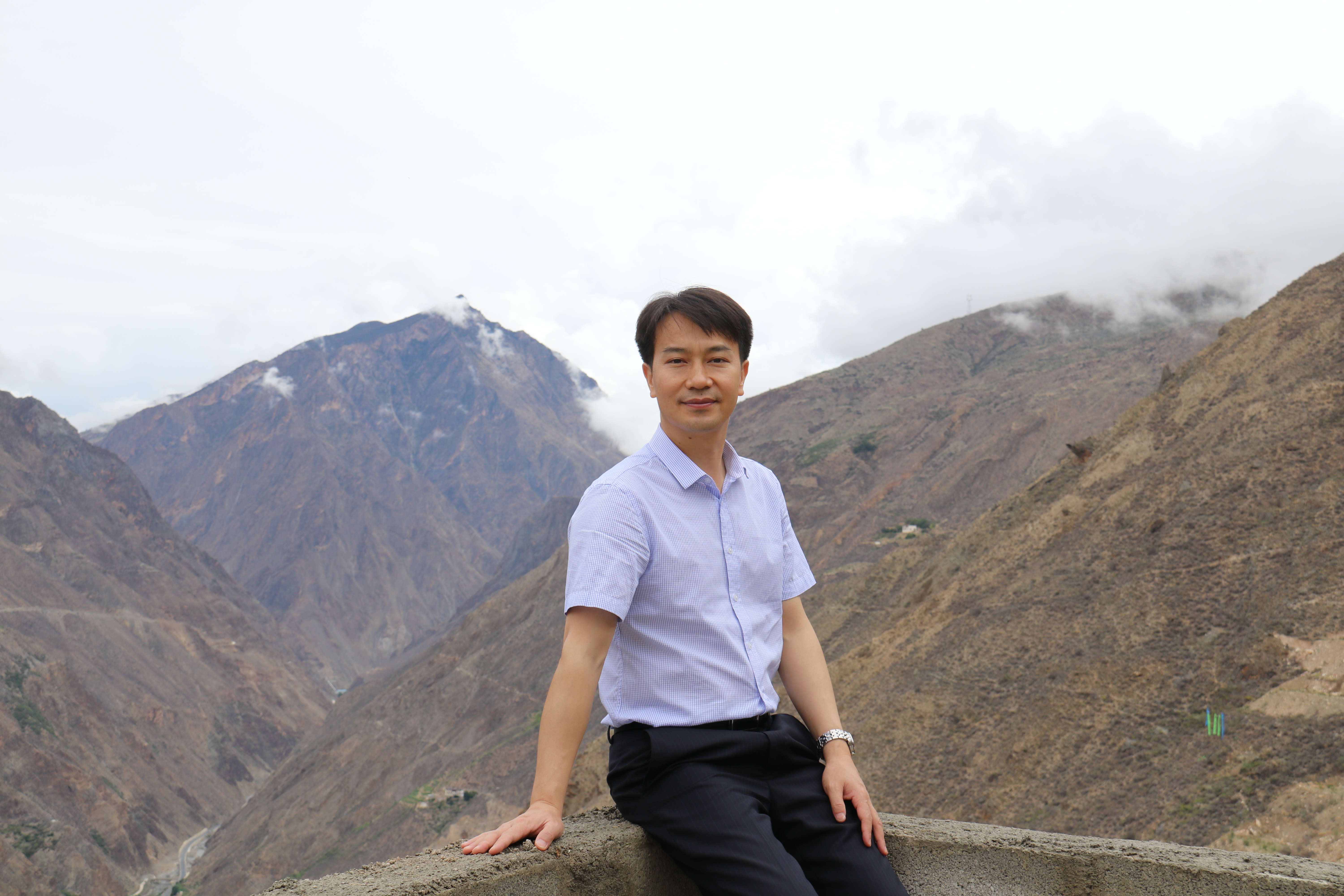 成都中医药大学驻村干部罗晓文:用学习的心态 办实在的好事