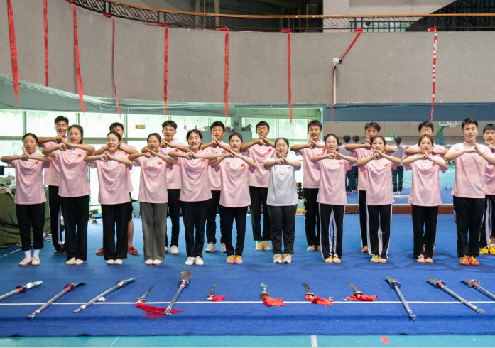 展中华武术魅力，成都理工大学学生备战大运村互动交流活动