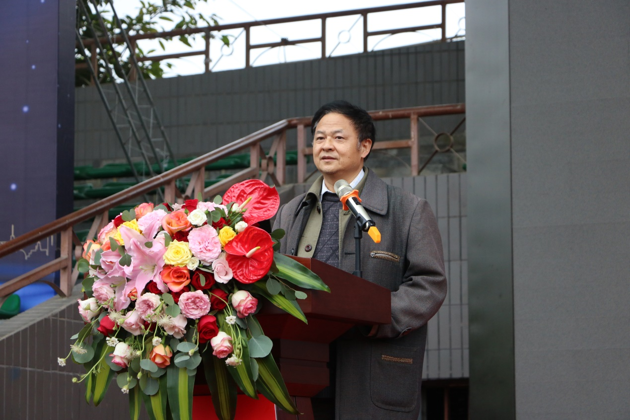 北大教授做客成都石室天府中学，解读“强基计划与人才培养导向”