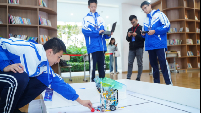 成都高新区启动全国中小学科学教育实验区建设,“校内外融合”构建科学教育新生态