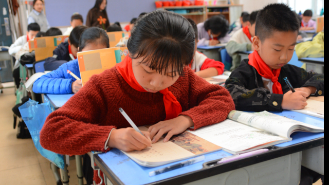 绵阳师范学院：“汉字美学课”助推乡村文化振兴