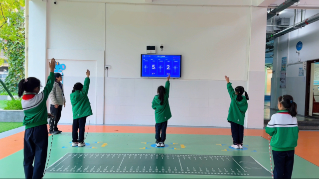 电子科技大学附属实验小学:“AI教练”进校园 因材施教更精准