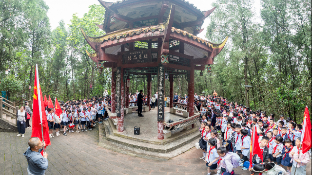 古蔺三小:在“行走的思政课”中传承红色基因