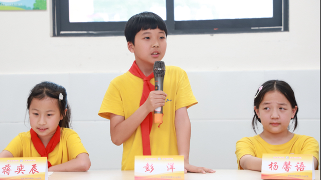 倾听学生心声，让“小想法”变成学校发展的“金点子”