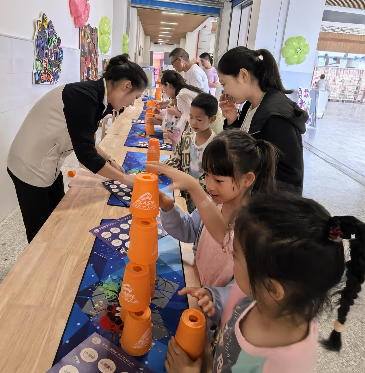 成都市双流区川大江安小学举行时代生活课程暨第一届科技节