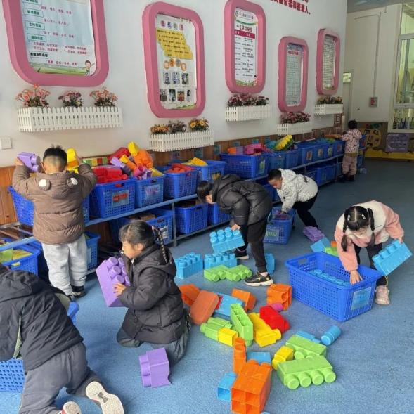 夹江县机关幼儿园：雷锋精神我传承
