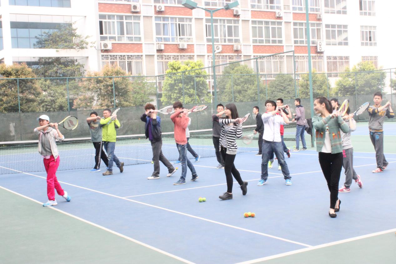 成都理工大学:拓展体育课堂,育体育心更育人