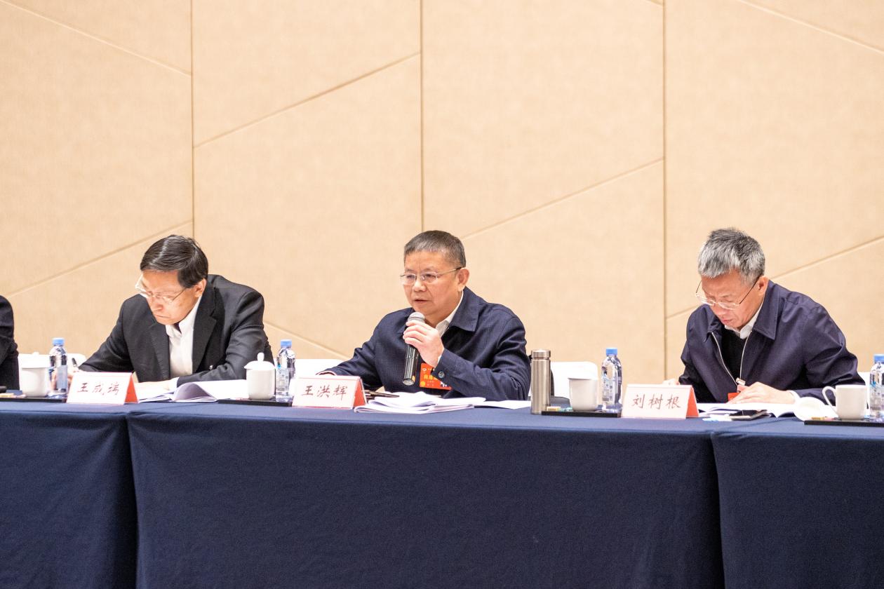 2024年省两会特别报道|省政协委员王洪辉:创新突破、深度融合,进一步提升高校科技成果转化效率效能