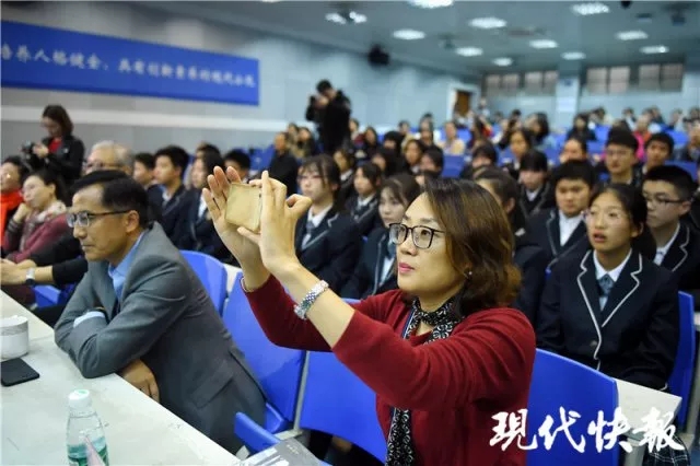 奇葩说6.webp.jpg