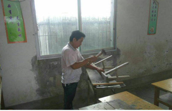 黄承鹏:年至半百志不移,银发催生争朝夕