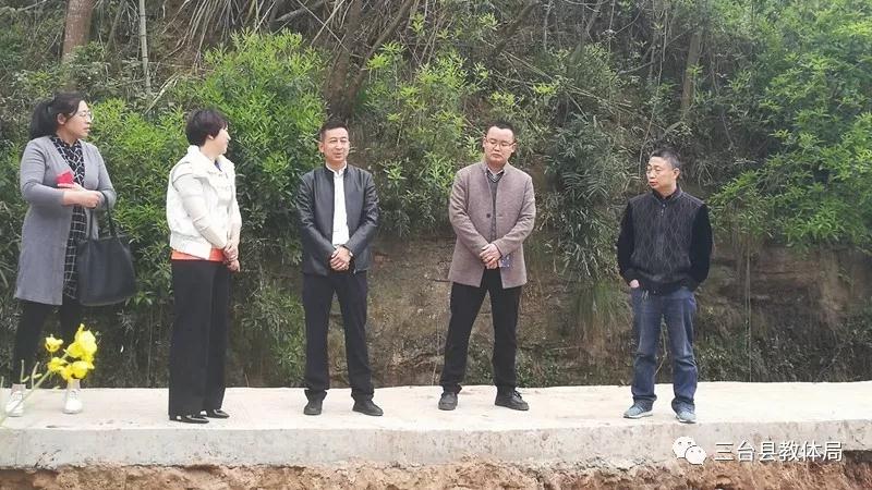 绵阳 | 三台县教体局到学区学校督查指导工作