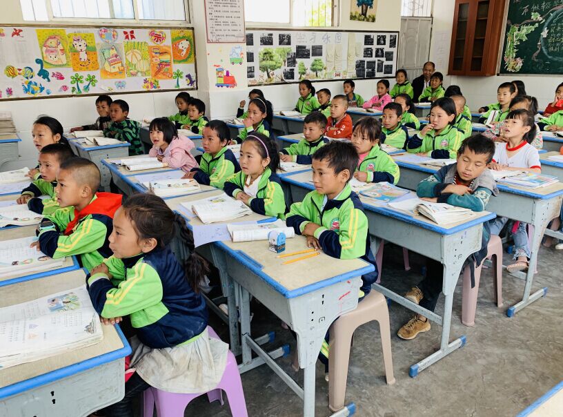 成都市沙堰小学走进普格县送教