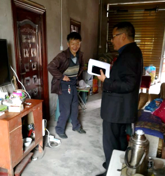 扶贫故事|“扶贫户出事了,我一定要问个究竟”
