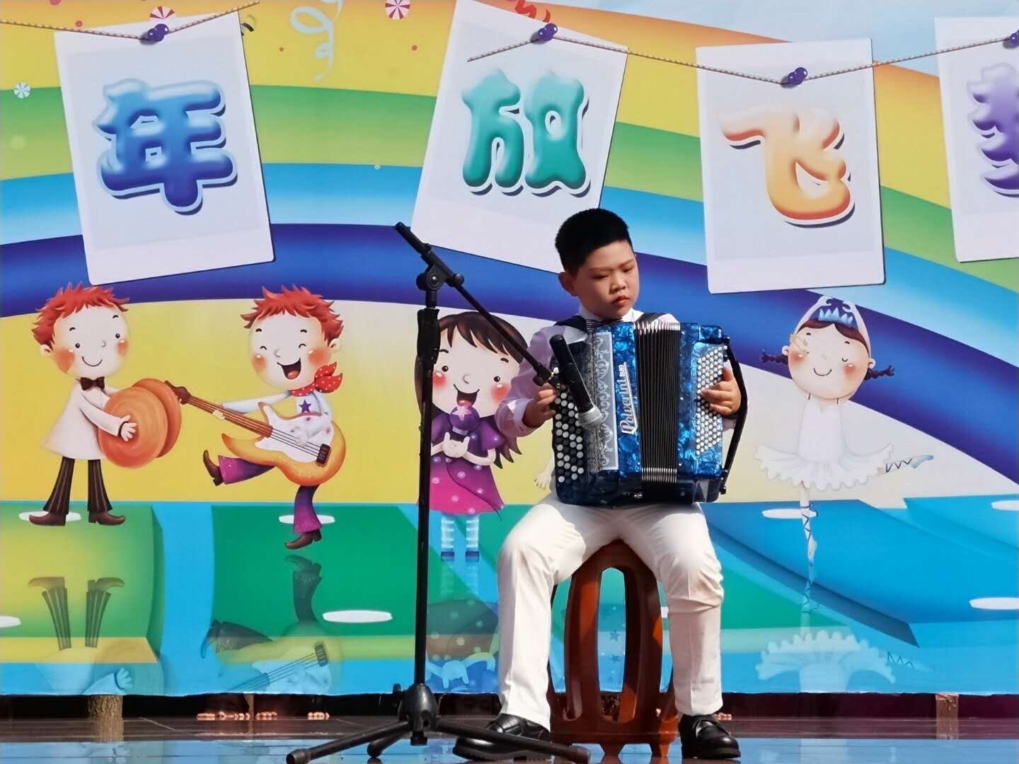微信图片_20190531165818.jpg 微信图片_20190531165818.jpg