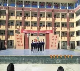 理塘|“四个一”打造有温度的道德与法治课堂