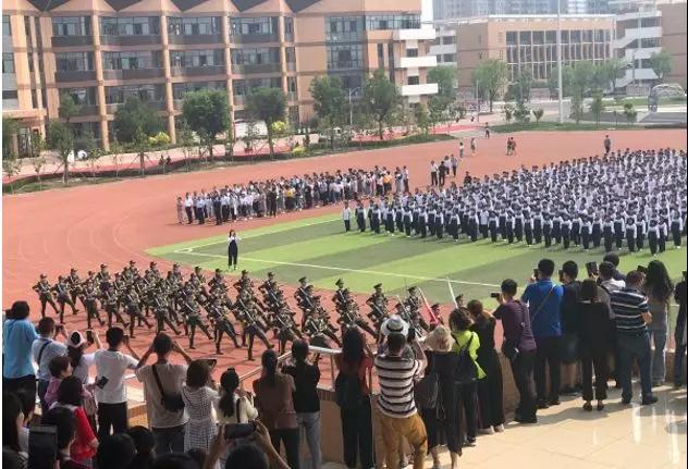 宜宾丨吸收先进课改经验,宜宾市六中赴山西省忻州一中交流学习