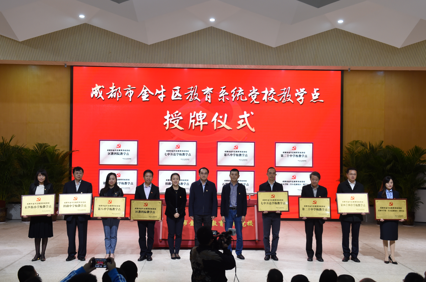QQ图片20191022180830.png QQ图片20191022180830.png