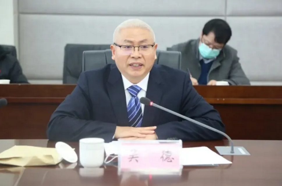 吴德任四川农业大学校长，刘树根任西华大学校长