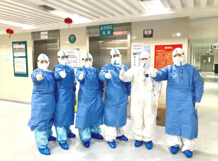 【38战疫巾帼英雄】战疫“火线”上的提灯女神