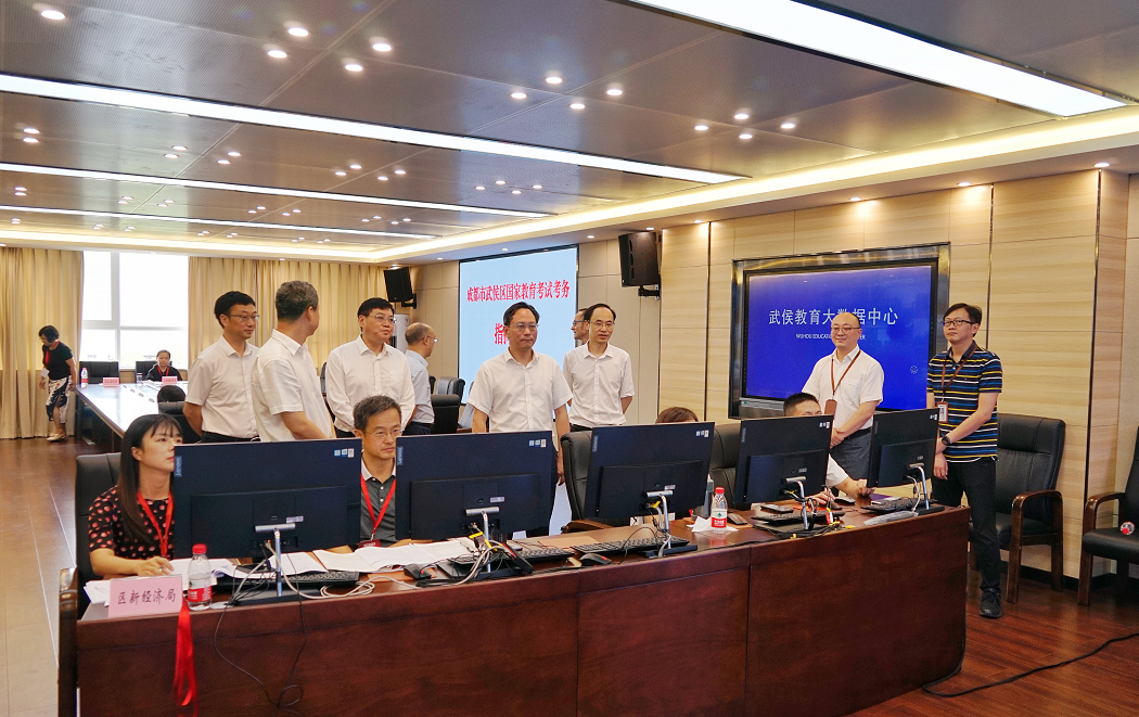 李江深入我省部分高考考场考点巡查,强调确保健康高考平安高考温馨高考