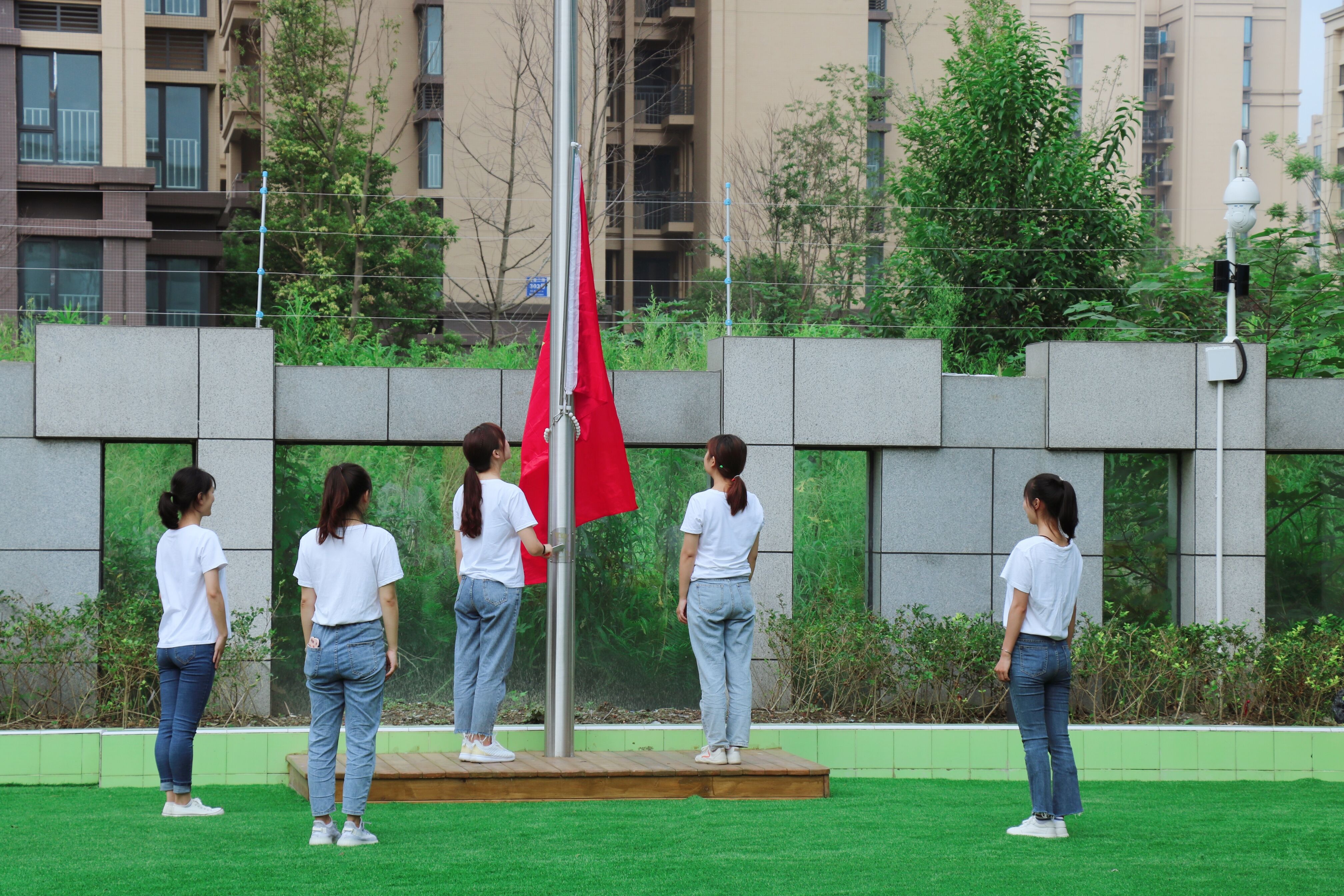 28.jpg 28.jpg