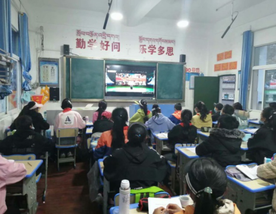 稻城县全力打好质量提升攻坚战
