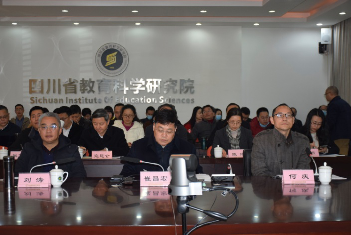 全省基础教育优秀教学成果培育推进工作会举行