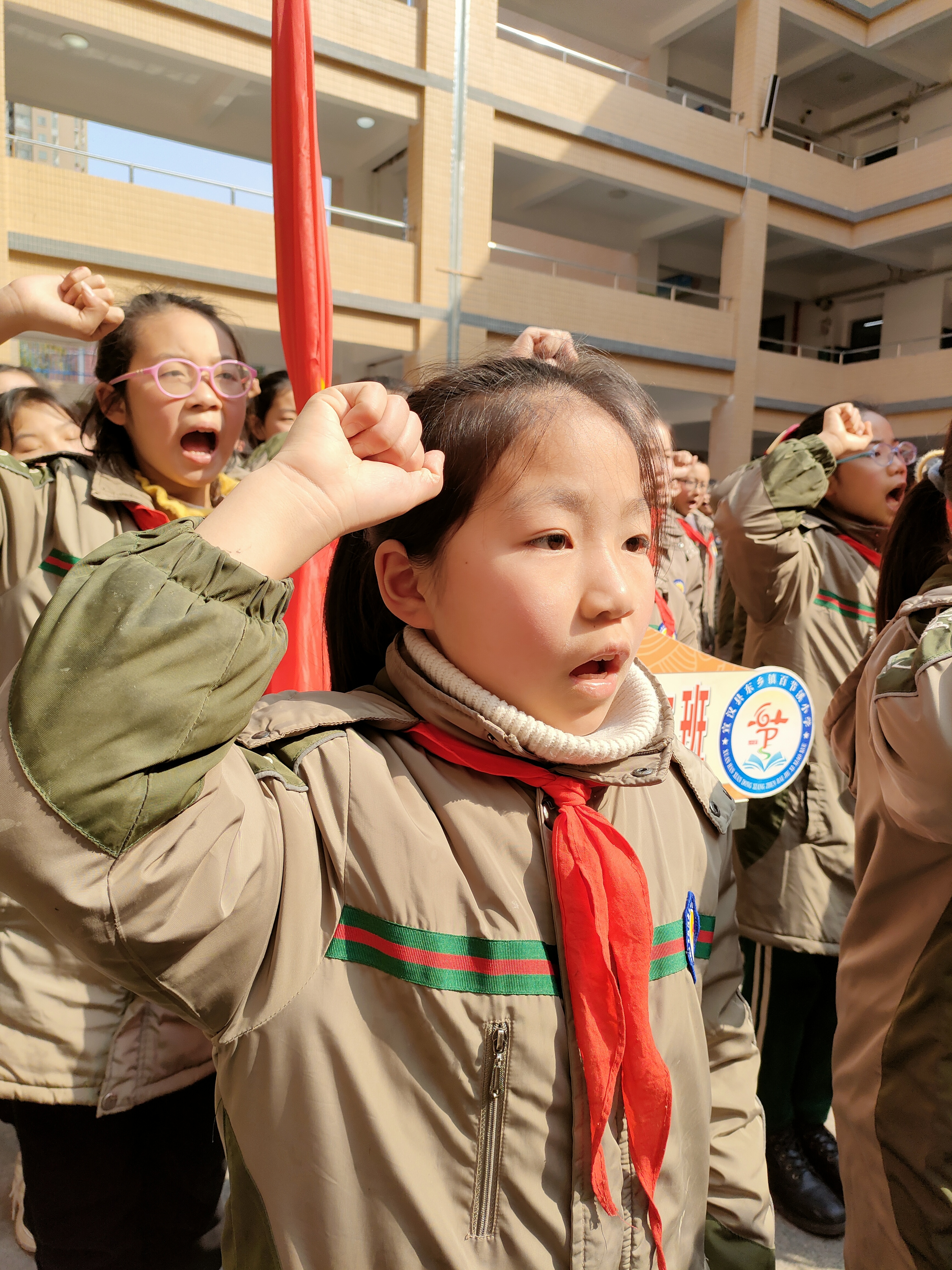 宣汉县百节溪小学：传承雷锋精神，争做时代先锋