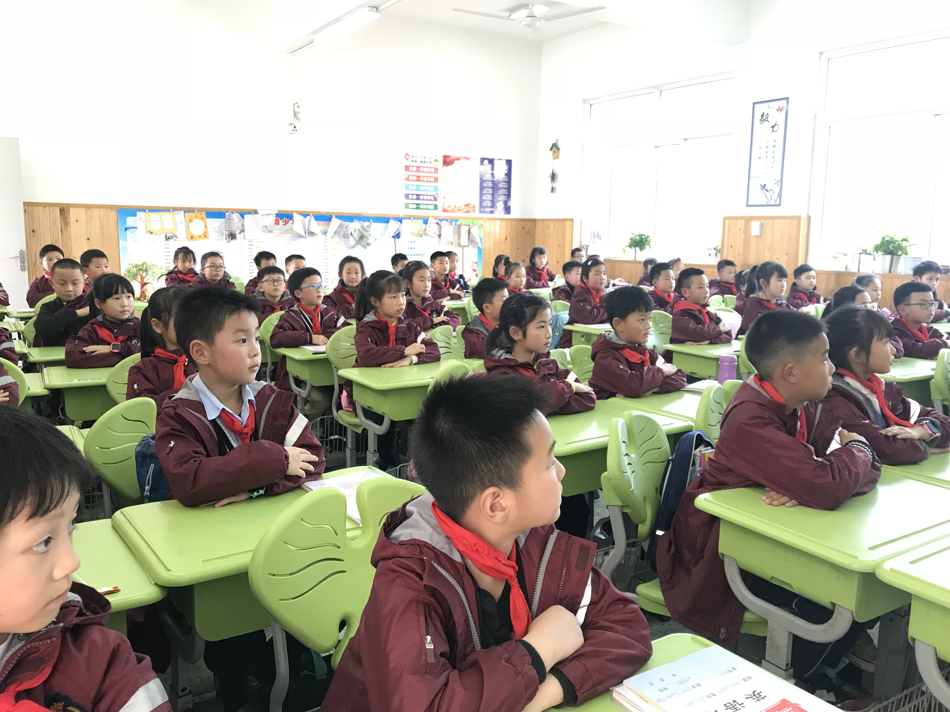 乐山2.jpg 乐山2.jpg