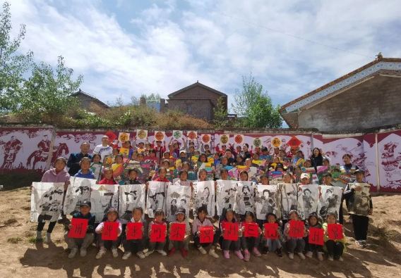 美育帮扶,为彝区学校建立一校多品的艺术社团