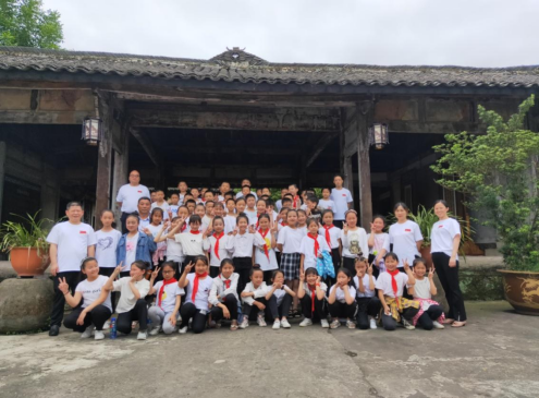 井研县千佛小学:研学活动,让学生更亲近自然