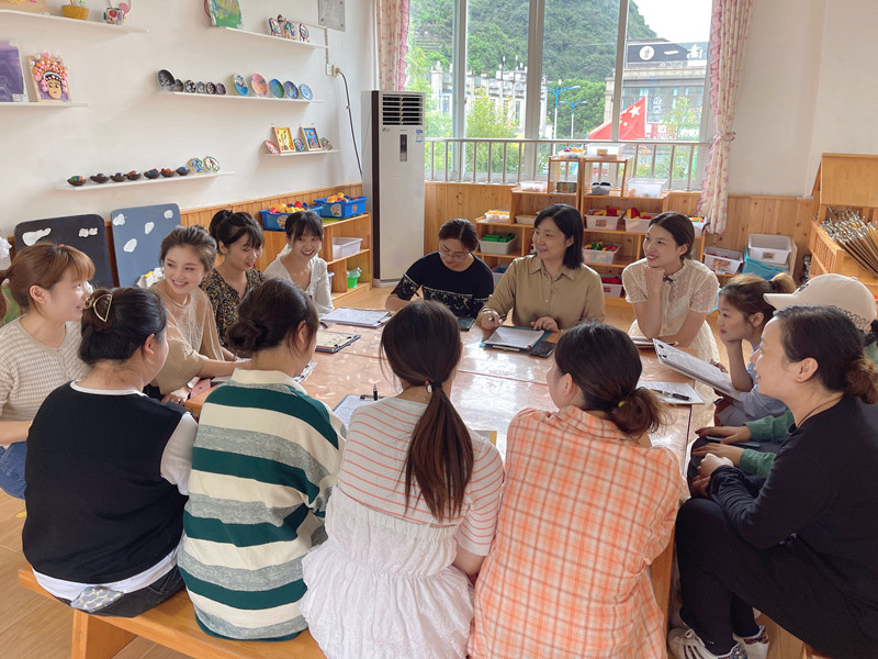 乐山市沙湾区实验幼儿园开展新教师展示课活动